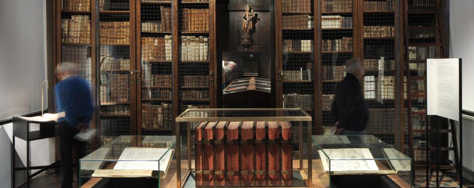 de Biblia Regia of koninklijke Bijbel in vijf talen